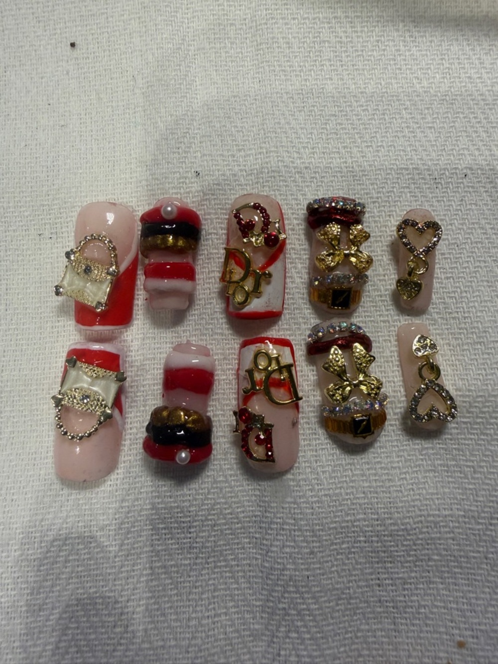 Red & Pink 3D Embellished Press-On Nail Set